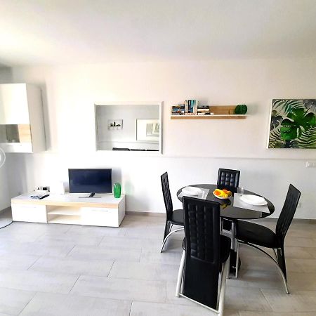 Mareverde Elisa, 1 Bedroom & Wifi Free Costa Adeje  Luaran gambar